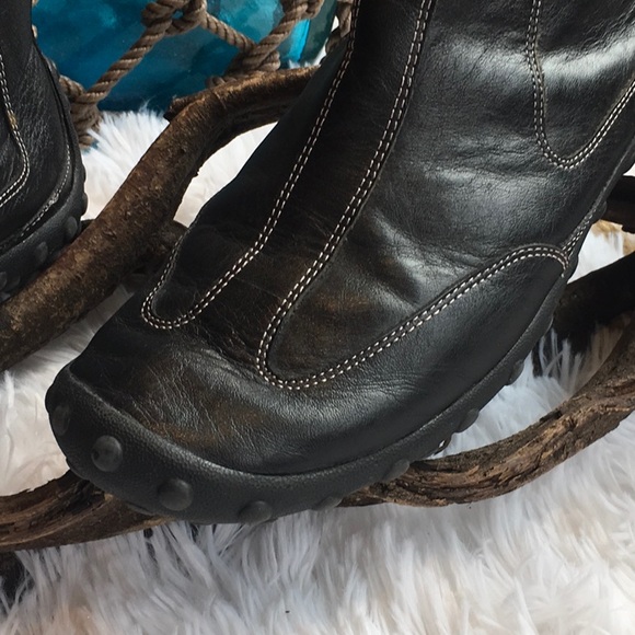 Wanted Leather Upper Ankle Boot. - Picture 5 of 16